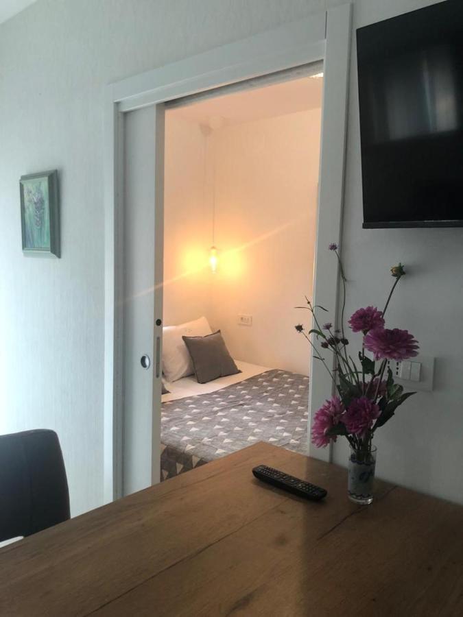 Apartment Lena Cizici Luaran gambar